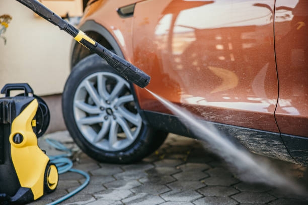 Best Roof Pressure Washing  in Spring Grove, PA